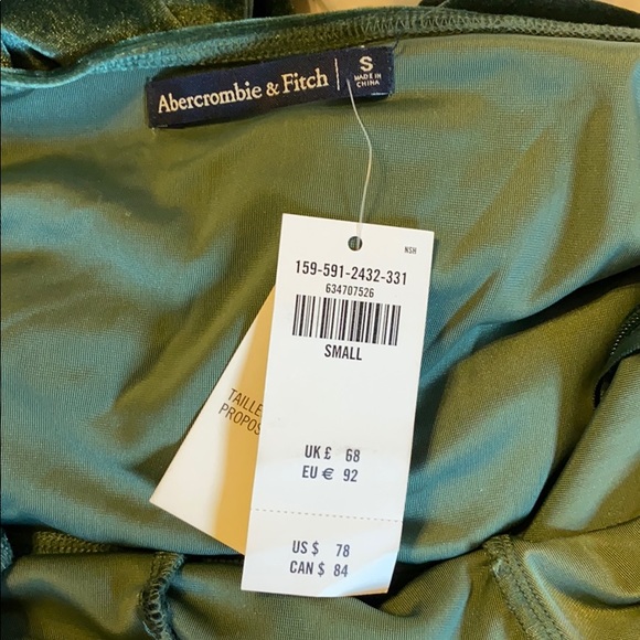 SOLD‼️‼️NWT  NEW! Abercrombie Velvet Jumpsuit - Picture 5 of 7